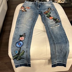 Jeans with Embroidery